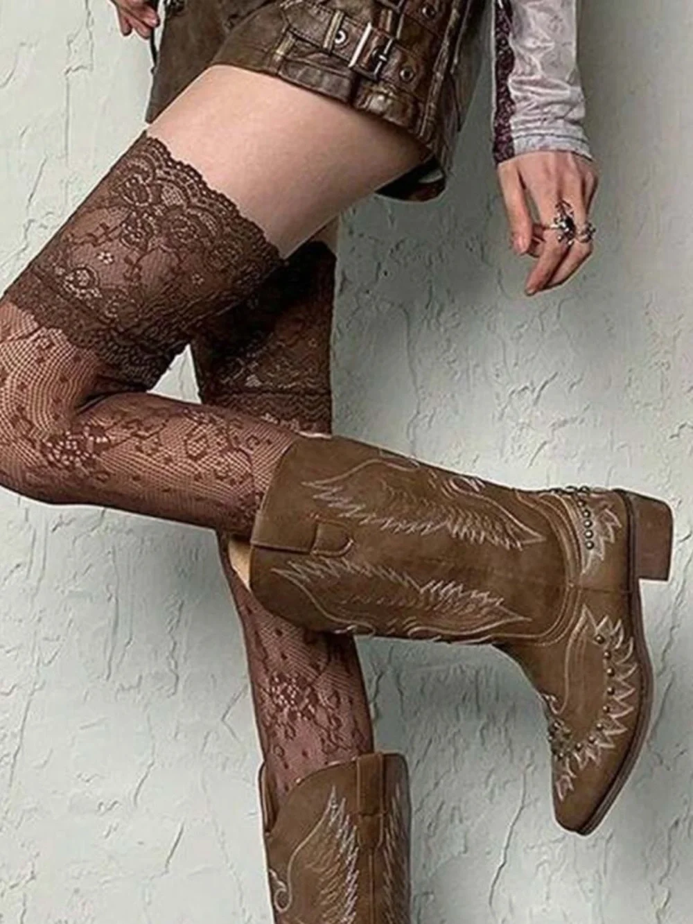 N/A elegant brown